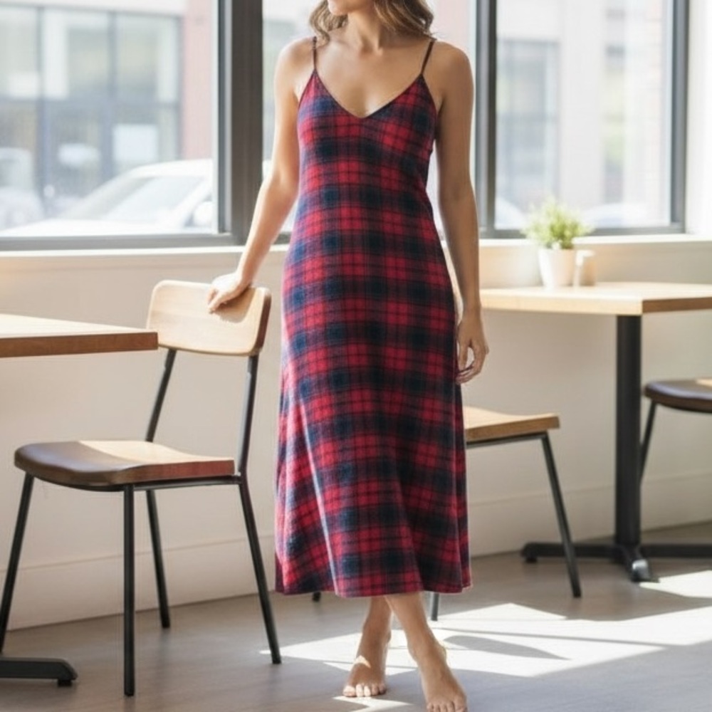 Excellent Condition Zara flannel Maxi Dress!